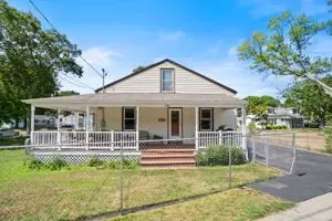 331 Olive St, Woonsocket, RI 02895 photo 1