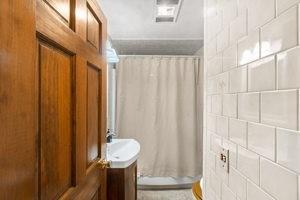 331 Olive St, Woonsocket, RI 02895 photo 16