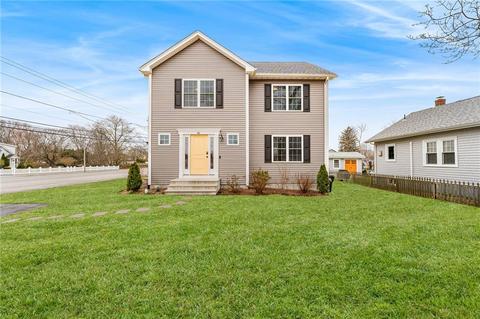 46 Wilson Ave, Warwick, RI 02889