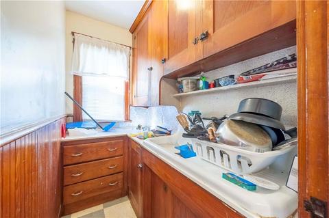 35 Transit St, Woonsocket, RI 02895 photo 8