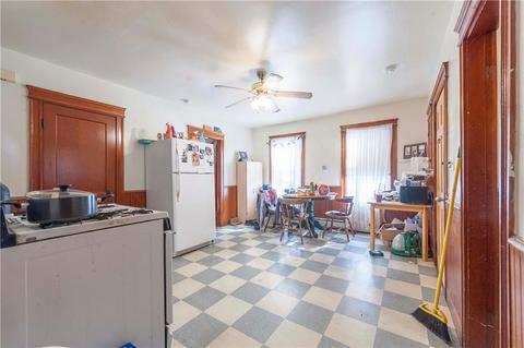 35 Transit St, Woonsocket, RI 02895 photo 7