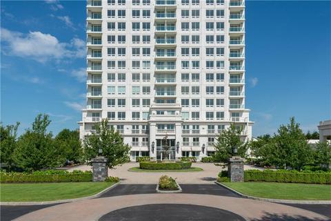 1 Tower Dr #202, Portsmouth, RI 02871