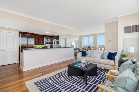 1 Tower Dr #1606, Portsmouth, RI 02871