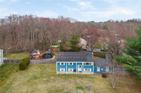 9 Hickory Rd, Coventry, RI 02816 photo 4