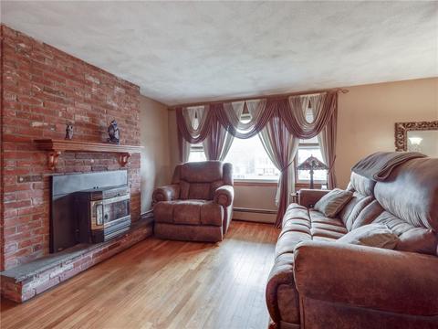 9 Hickory Rd, Coventry, RI 02816 photo 5