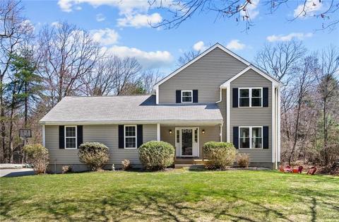 250 Perry St, Douglas, MA 01516