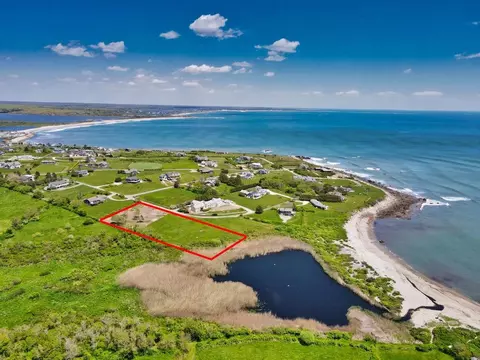 19 Beach Dr, Little Compton, RI 02837 photo 2