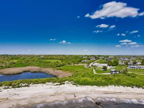 19 Beach Dr, Little Compton, RI 02837 photo 4