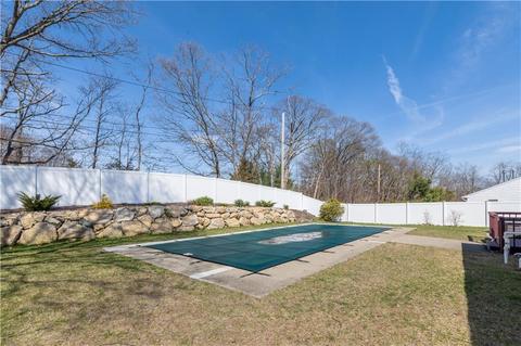 35 Shenandoah Rd, Warwick, RI 02886 photo 5