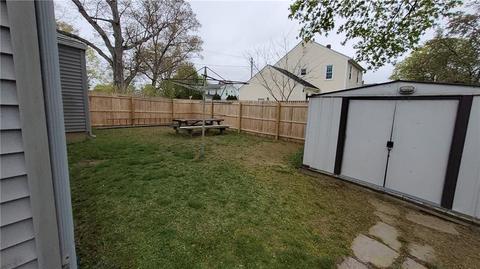 77 Doris Ave, Warwick, RI 02889 photo 7