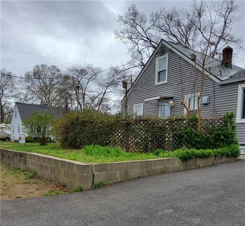 77 Doris Ave, Warwick, RI 02889 photo 3