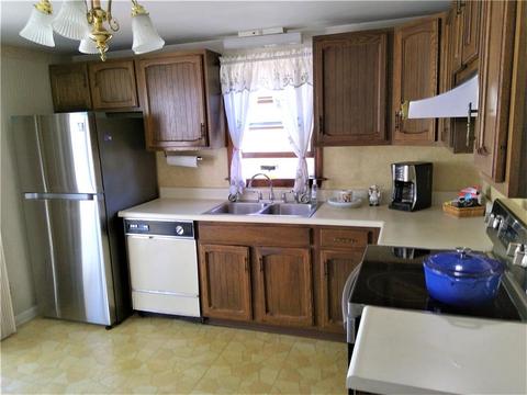 58 Arrow Ave, Warwick, RI 02886 photo 4