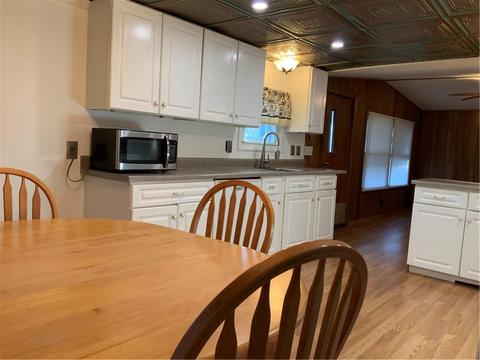 16 Woodridge Dr, Mapleville, RI 02839 photo 7