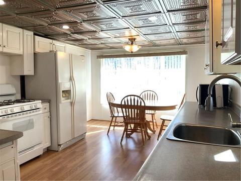 16 Woodridge Dr, Mapleville, RI 02839 photo 1
