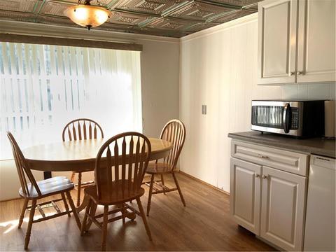 16 Woodridge Dr, Mapleville, RI 02839 photo 2