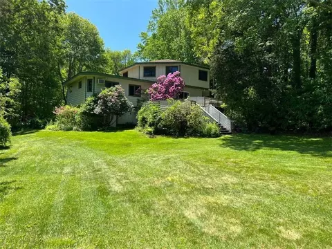 25 Coachman Pike, Ledyard, CT 06339 photo 8