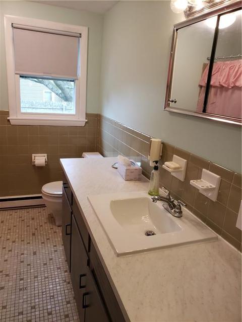 3 Gail Ct, Coventry, RI 02816 photo 6