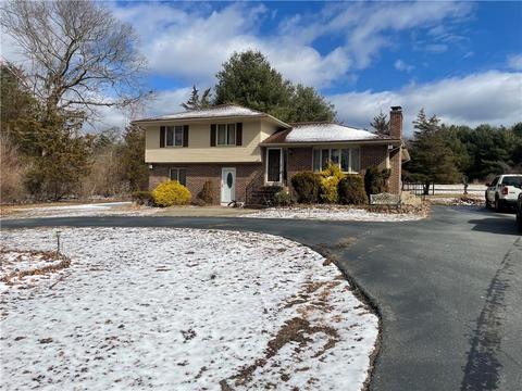555 Cooper Rd, Glocester, RI 02814 photo 1