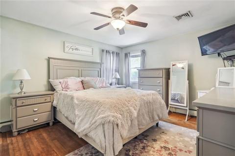 74 Henry St, Woonsocket, RI 02895 photo 17