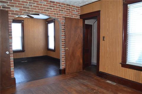 219 Joffre Ave, Woonsocket, RI 02895 photo 8