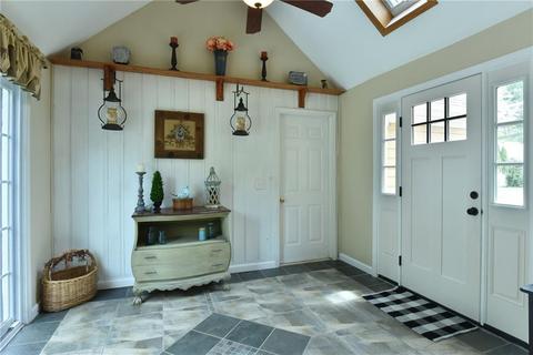 590 Central St, Mapleville, RI 02839 photo 4