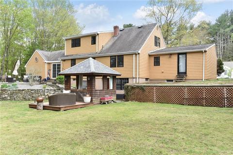 590 Central St, Mapleville, RI 02839 photo 39