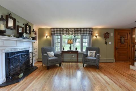 590 Central St, Mapleville, RI 02839 photo 11