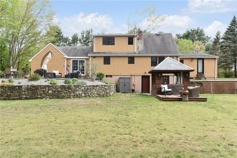 590 Central St, Mapleville, RI 02839 photo 40