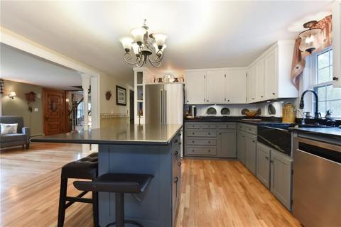 590 Central St, Mapleville, RI 02839 photo 9