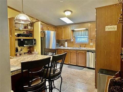 38 Lear Dr, Coventry, RI 02816 photo 8