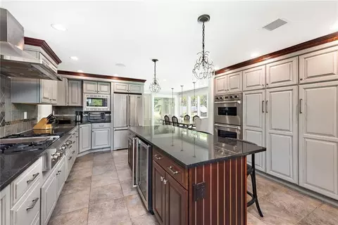 79 Ridge Rd, Bristol, RI 02809 photo 13