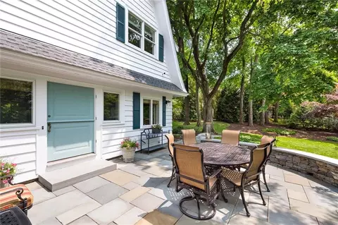79 Ridge Rd, Bristol, RI 02809 photo 42