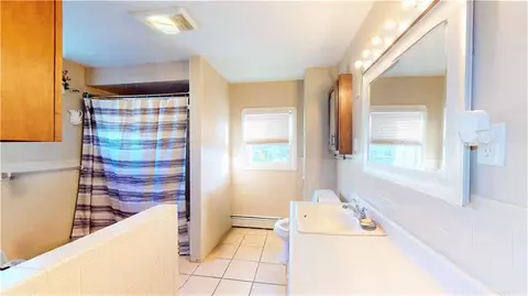 268 Arnold St, Woonsocket, RI 02895 photo 9