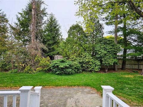 258 Merrymount Dr, Warwick, RI 02888 photo 28