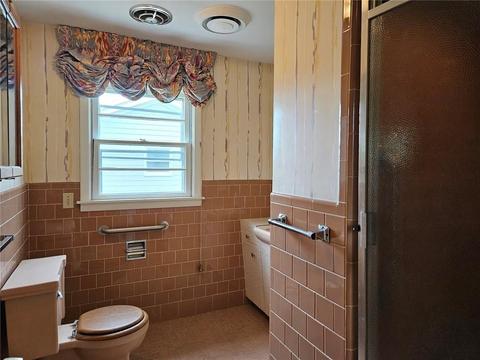 258 Merrymount Dr, Warwick, RI 02888 photo 19