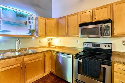 63 Blakeley St #110, Woonsocket, RI 02895 photo 10