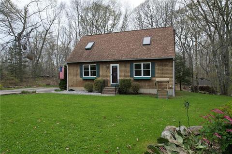 100 Carolina Nooseneck Rd, Richmond, RI 02898