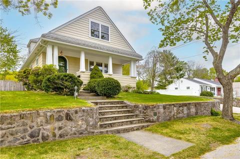 85 Pleasant View Rd, Warwick, RI 02888 photo 2
