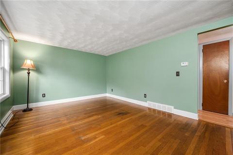 270 Thibeault Ave, Woonsocket, RI 02895 photo 14