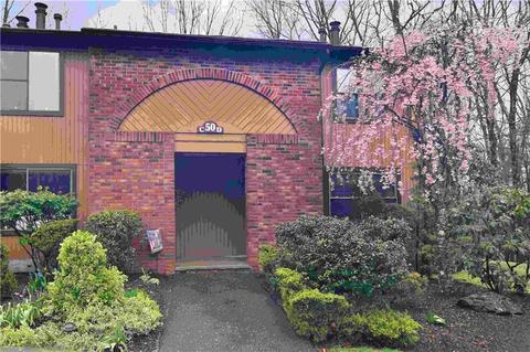 50 Pheasant Run #D, Smithfield, RI 02917