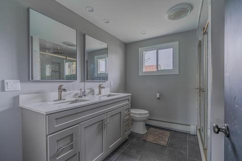 512 Killingly St, Providence, RI 02909 photo 8