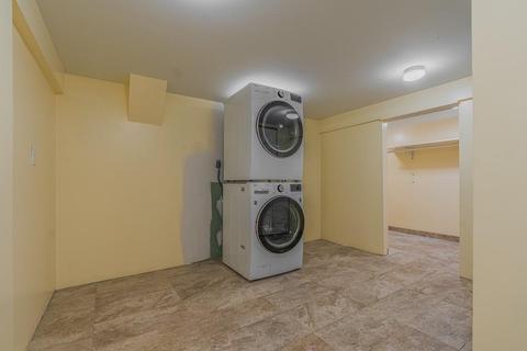 512 Killingly St, Providence, RI 02909 photo 15
