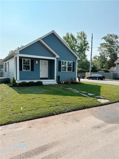 94 Uncas St, Warwick, RI 02889 photo 1