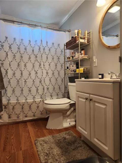 136 Marshall Rd, Woonsocket, RI 02895 photo 9