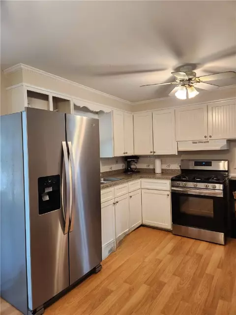 136 Marshall Rd, Woonsocket, RI 02895 photo 4
