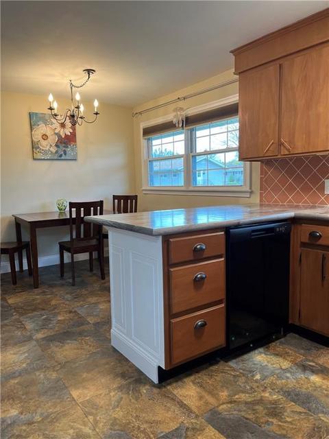 43 Heather Dr, Woonsocket, RI 02895 photo 14