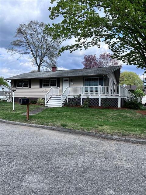 43 Heather Dr, Woonsocket, RI 02895 photo 1