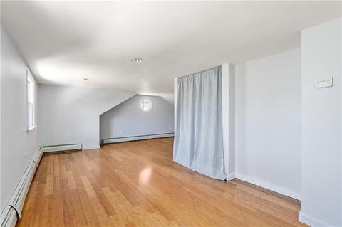 822 Meridian St, Fall River, MA 02720 photo 16