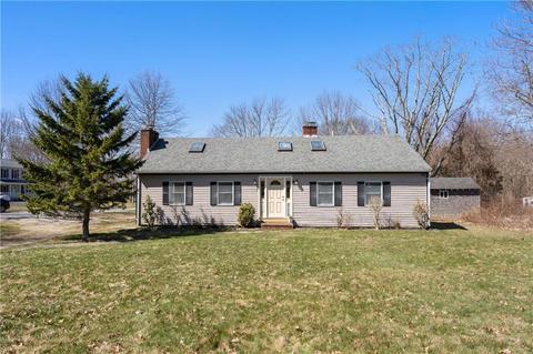 822 Meridian St, Fall River, MA 02720 photo 1