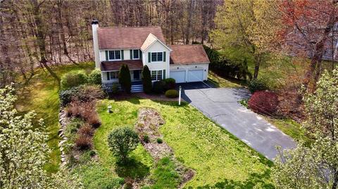 601 Comstock Pkwy, Cranston, RI 02921